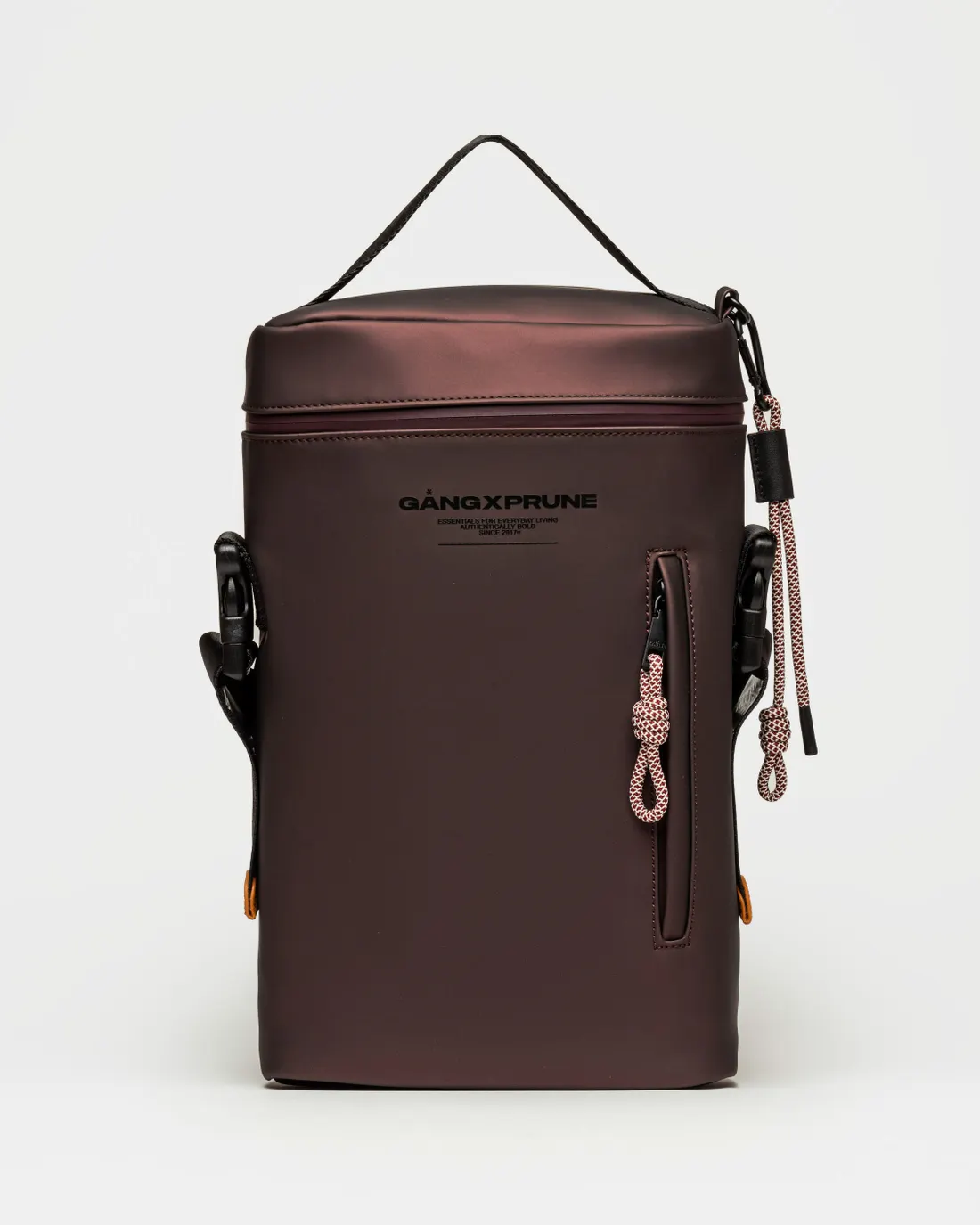 Matera J Gang en rubber